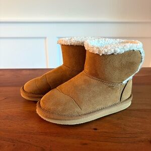 Baby Gap Tan Faux Suede Sherpa Boots Fall Winter Unisex Girls Sz 11 Toddler Cozy